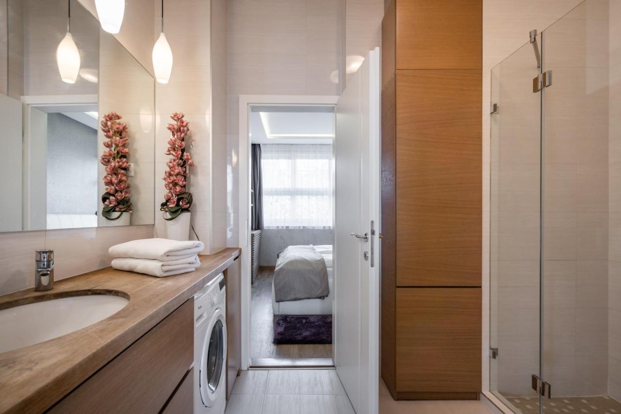 Breathless Basilika View Elegant Flat With Balcony Need Reservation X Free Parking Budapest Kültér fotó