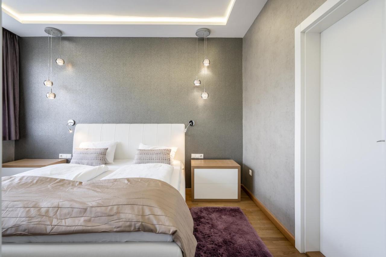 Breathless Basilika View Elegant Flat With Balcony Need Reservation X Free Parking Budapest Kültér fotó