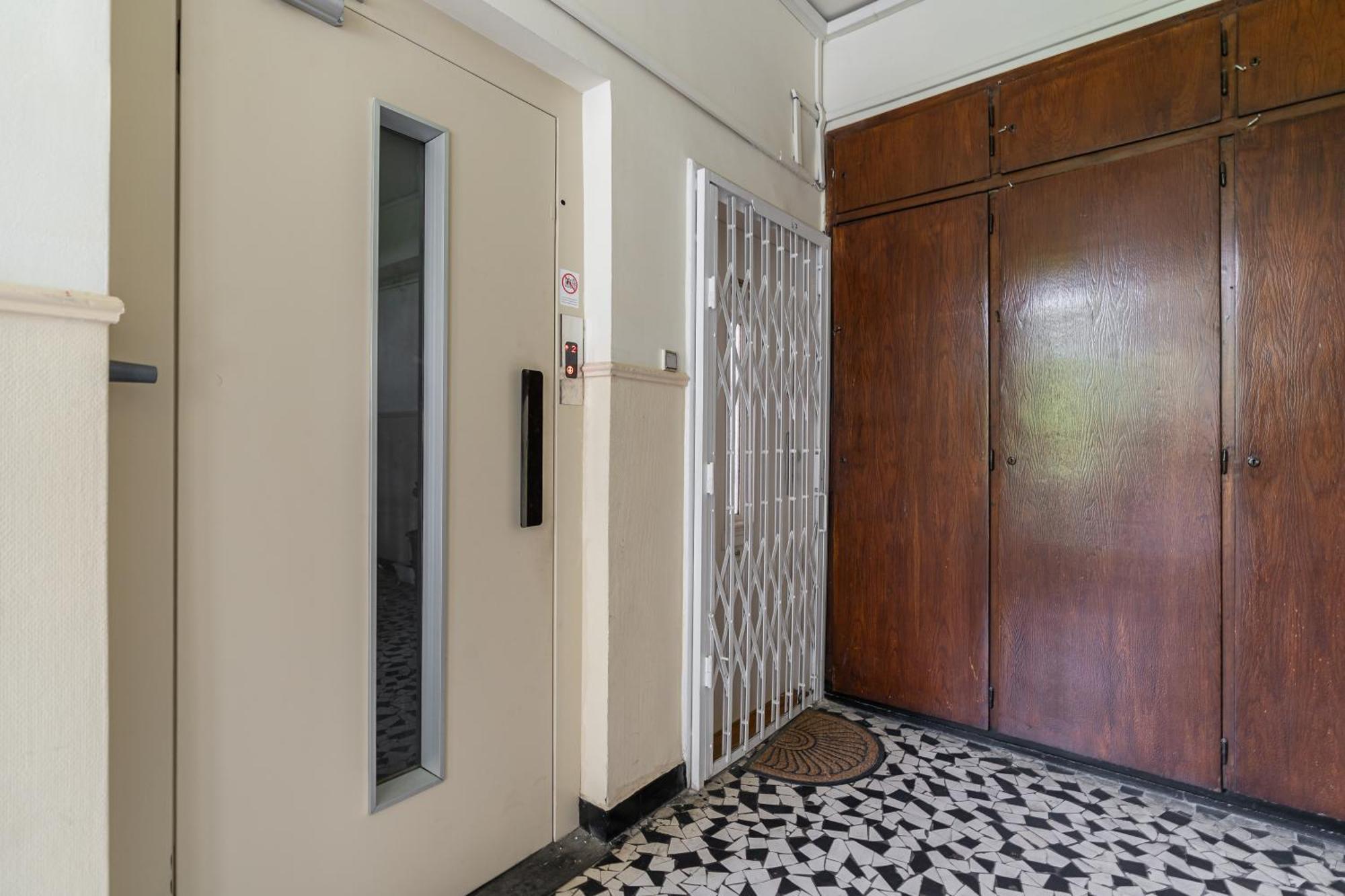 Breathless Basilika View Elegant Flat With Balcony Need Reservation X Free Parking Budapest Kültér fotó